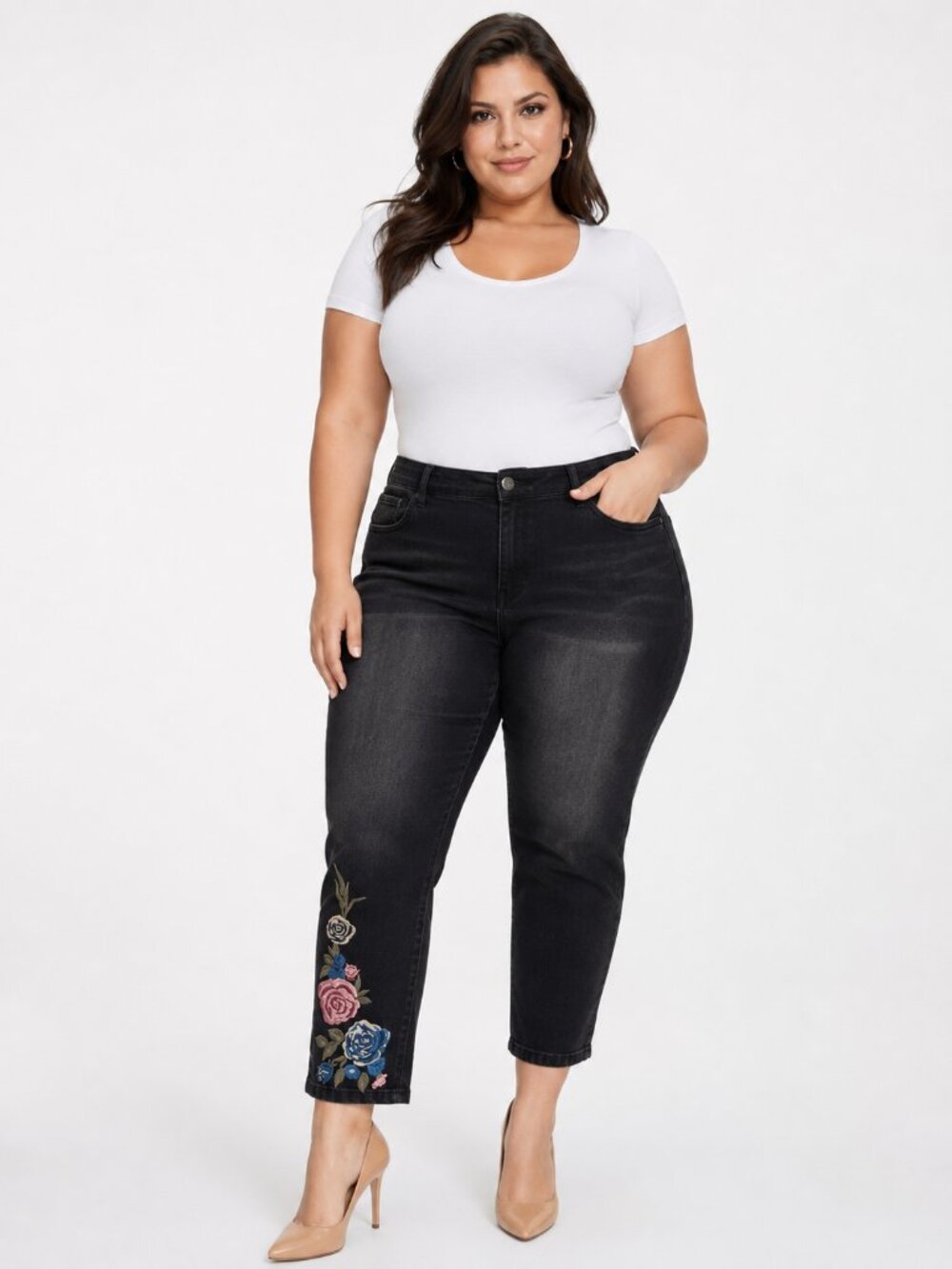 Artisany Plus Size 22W Black Embroidered Floral Skinny Jeans Cropped Ankle Stret